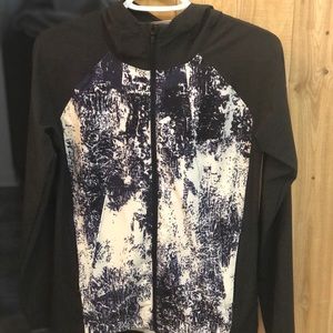 Women’s under armour zip up lightweight hoodie